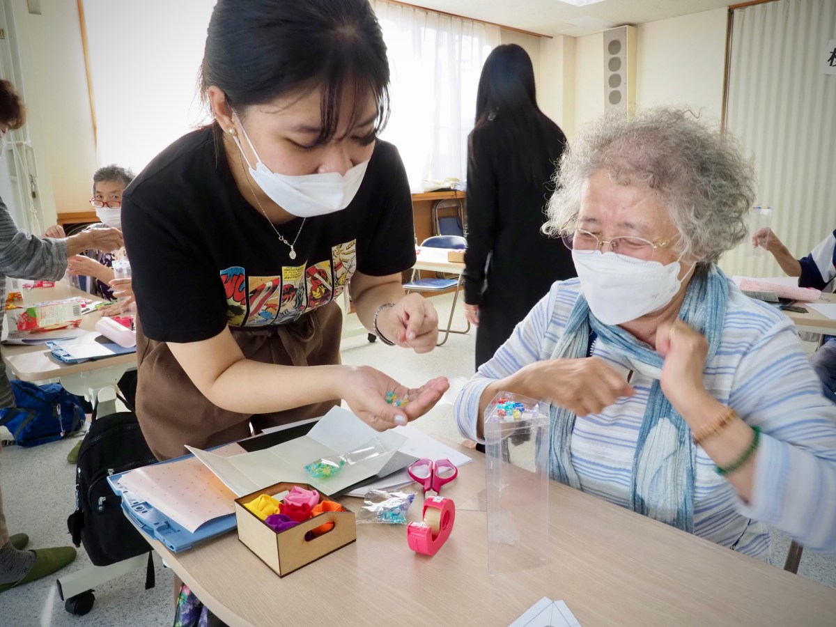 大人のためのワークショップ